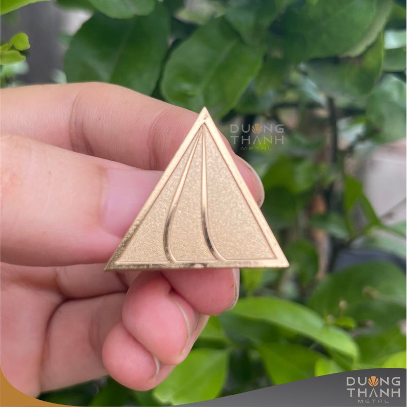 huy hieu ma vang cao cap 007