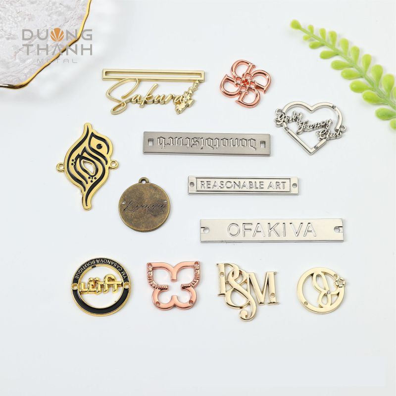 gia cong logo kim loai tai tphcm 003